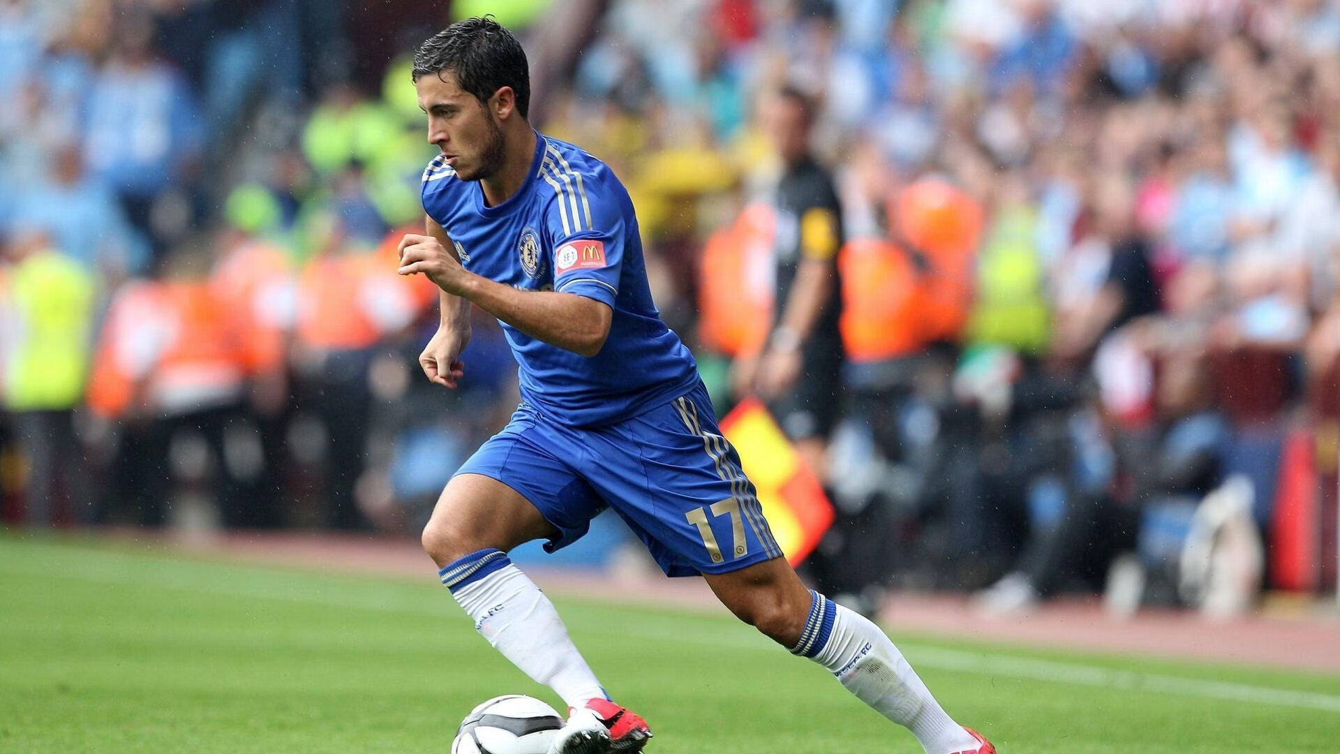 西亚卡姆连续十五场比赛得分超过大胜，RNG挑战极限！